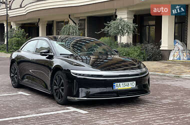 Седан Lucid Air 2024 в 
