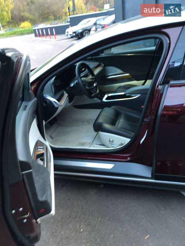 Седан Lucid Air 2022 в Киеве фото 89 Седан Lucid Air 2022 в Киеве