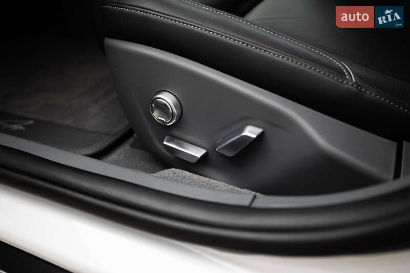 Седан Lucid Air 2023 в Києві