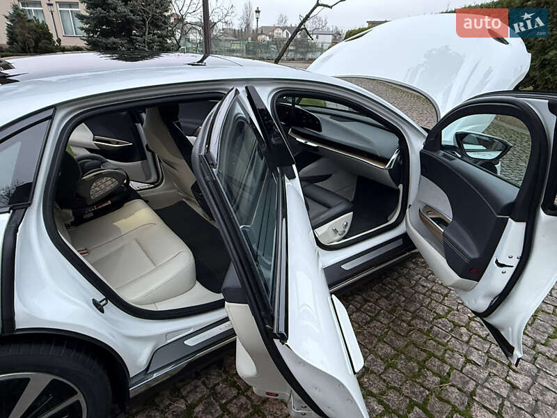 Седан Lucid Air 2023 в Киеве фото 16 Седан Lucid Air 2023 в Киеве