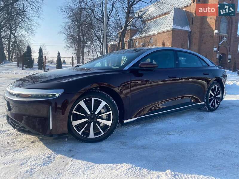 Седан Lucid Air 2023 в Ивано-Франковске