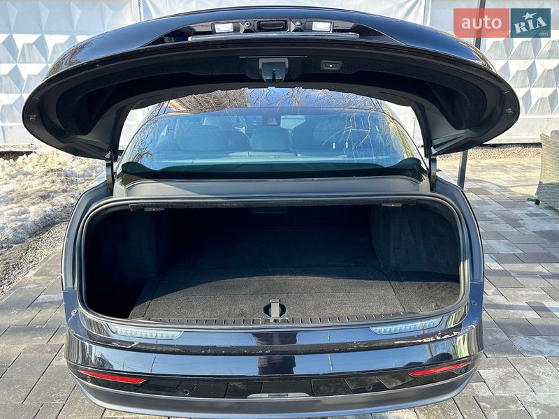 Седан Lucid Air 2024 в Киеве