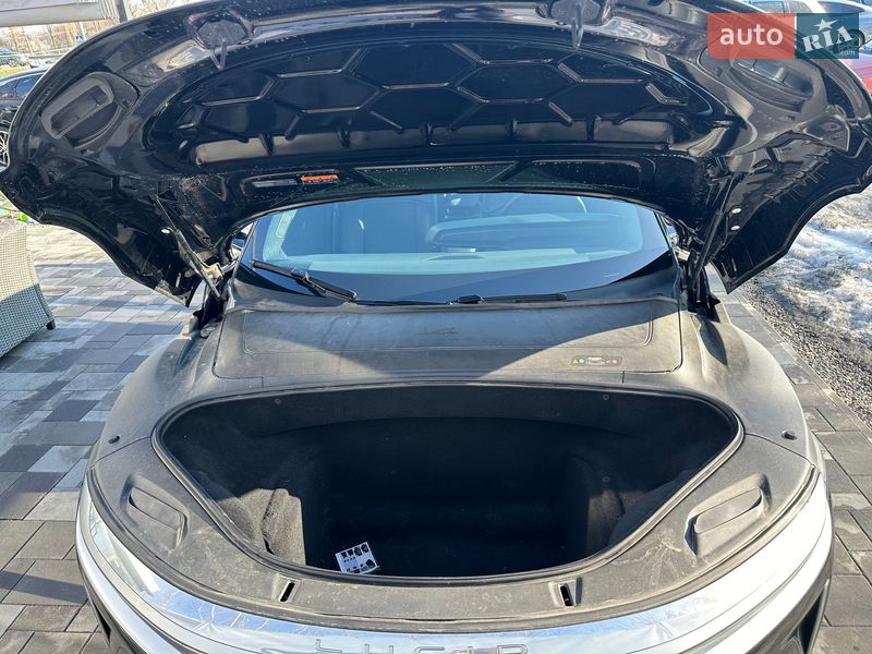 Седан Lucid Air 2024 в Киеве