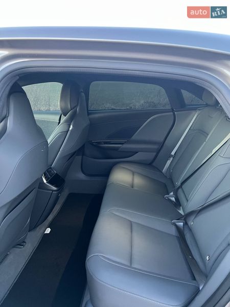 Седан Lucid Air 2023 в Ковеле