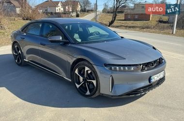 Седан Lucid Air 2023 в Львове