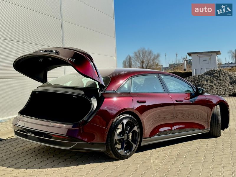 Седан Lucid Air 2024 в Киеве
