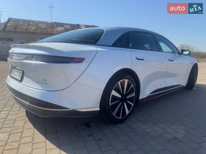 Седан Lucid Air 2023 в Ивано-Франковске