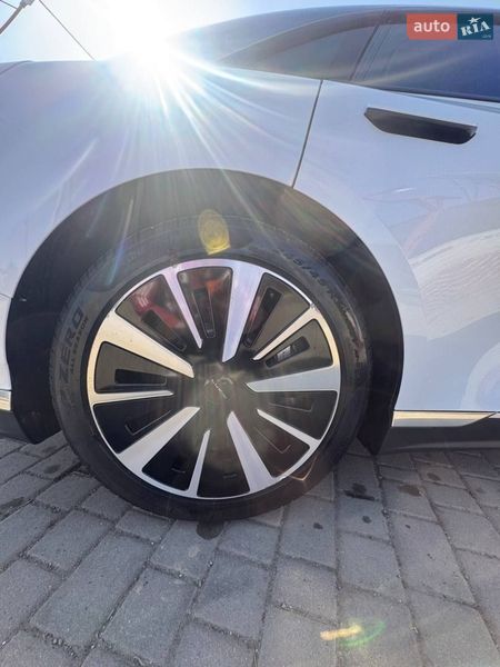Седан Lucid Air 2023 в Ивано-Франковске