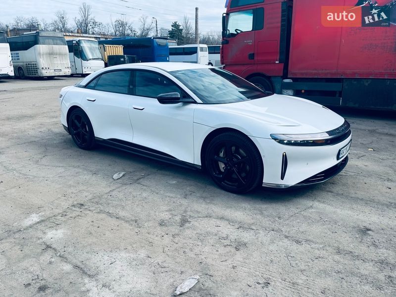 Седан Lucid Air 2024 в Киеве
