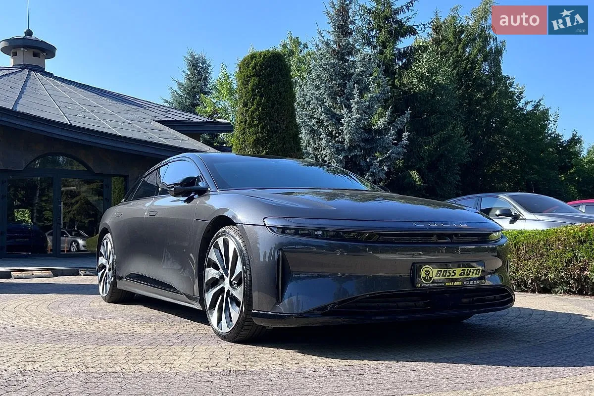 Lucid Air 2022