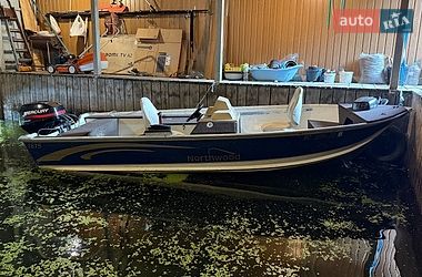 Човен Lund 1675 2005 в Одесі