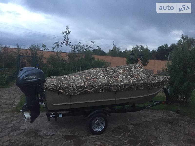 Катер Lund SSV 2012 в Києві