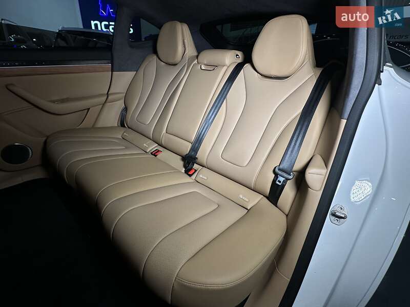 Позашляховик / Кросовер Luxeed R7 2025 в Одесі фото 16 Позашляховик / Кросовер Luxeed R7 2025 в Одесі