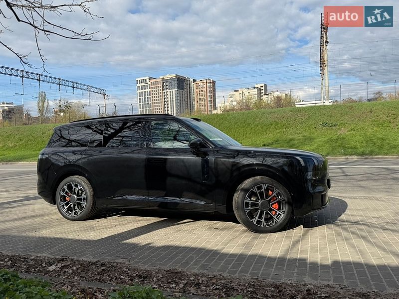 Внедорожник / Кроссовер Lynk&Co 900 2025 в Киеве