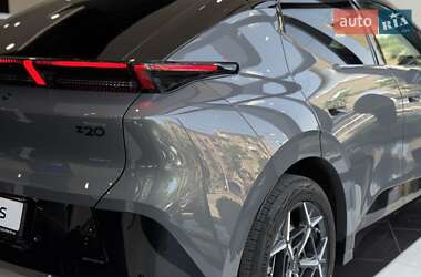 Внедорожник / Кроссовер Lynk&Co Z20 2025 в 