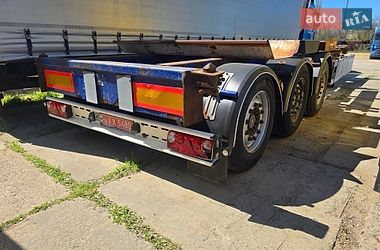 Контейнеровоз напівпричіп M&V Euro 902 2008 в Одесі