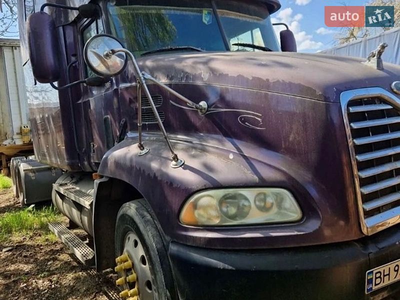 Тягач Mack CX 2002 в Одессе
