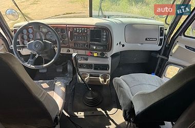 Тягач Mack CX 2002 в Одесі