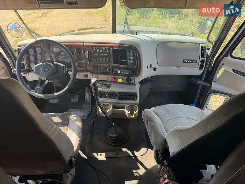 Тягач Mack CX 2002 в Одесі