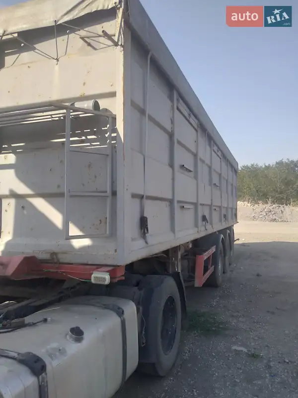 MAFA 40 2002