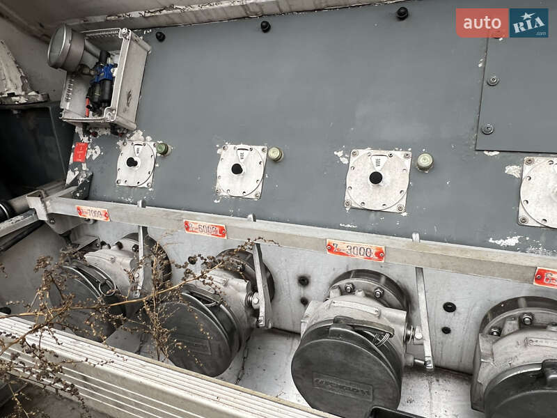 Цистерна полуприцеп Magyar Fuel Tank 2008 в Виннице