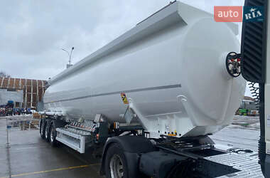 Цистерна полуприцеп Magyar Fuel Tank 2009 в Киеве