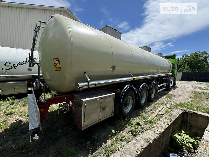 Цистерна напівпричіп Magyar SR34BT 2000 в Кременчуці