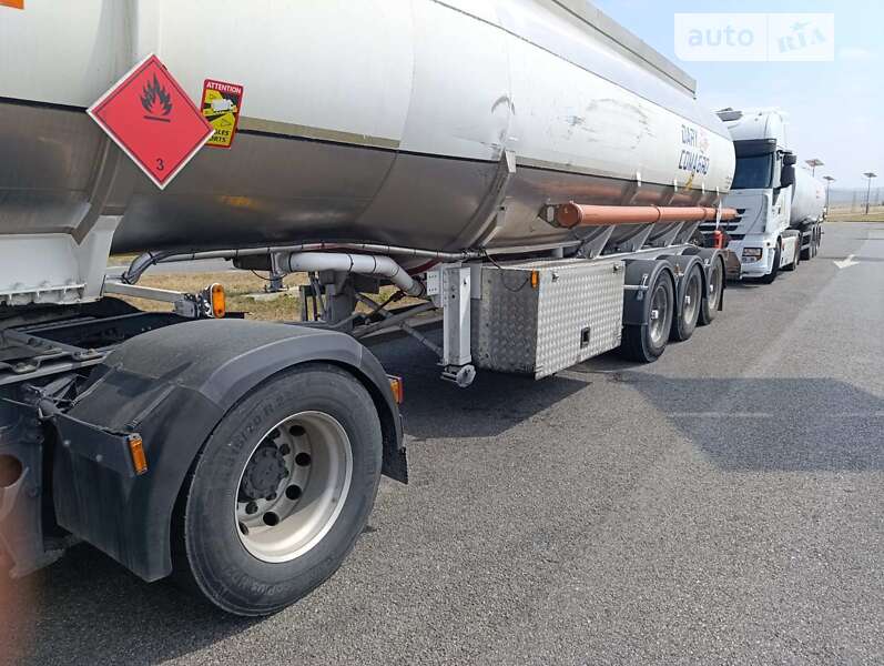 Цистерна полуприцеп Magyar SR34BT 2001 в Киеве