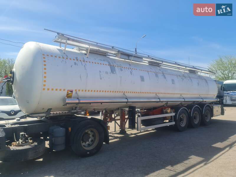 Цистерна полуприцеп Magyar SR34E 2000 в Виннице