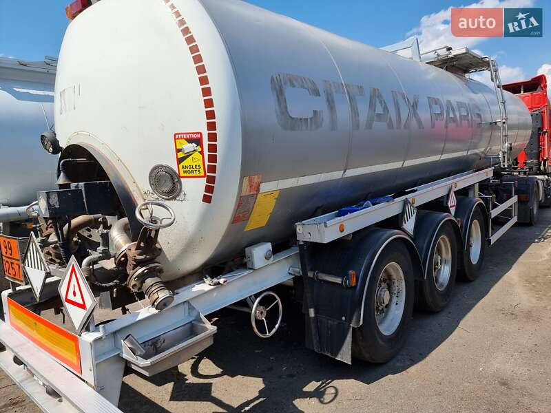 Цистерна полуприцеп Magyar SR34E 2001 в Киеве