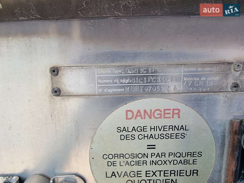 Цистерна полуприцеп Magyar SR34E 2001 в Киеве