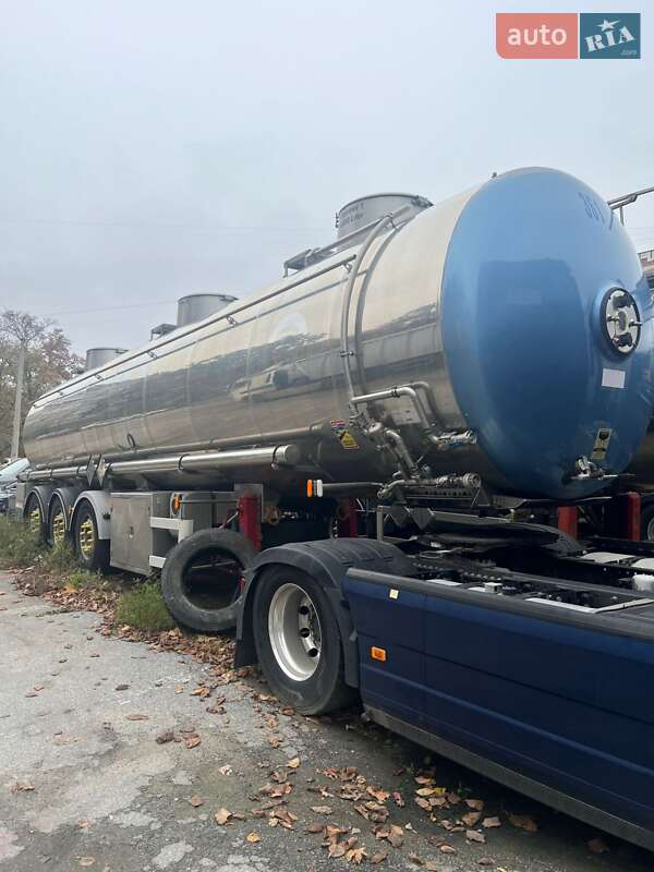 Цистерна напівпричіп Magyar SR34E 2006 в Києві фото 4 Цистерна напівпричіп Magyar SR34E 2006 в Києві