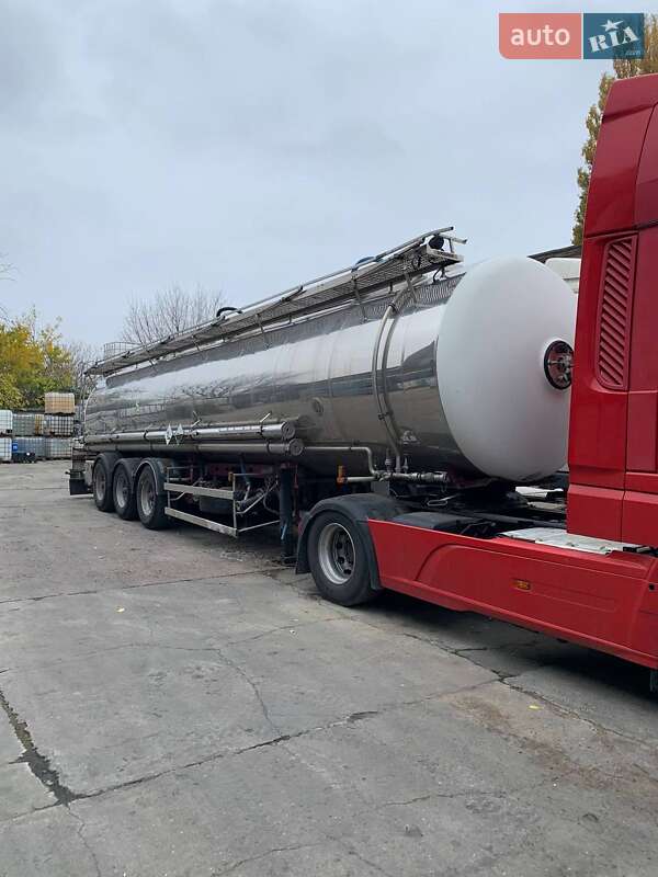 Цистерна полуприцеп Magyar SR34EB 1997 в Одессе