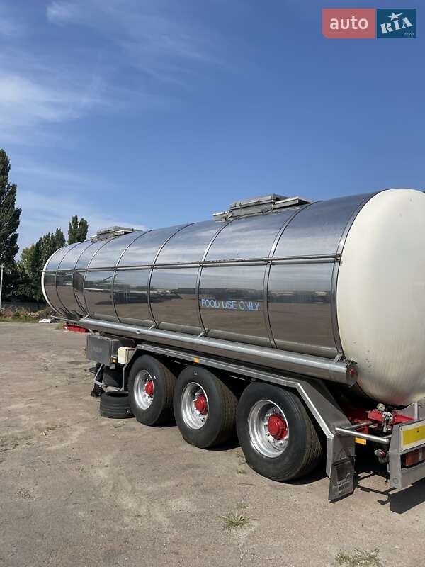 Цистерна полуприцеп Magyar SR34ES 1993 в Киеве