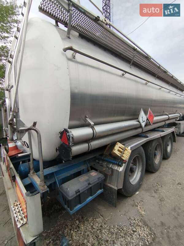 Цистерна полуприцеп Magyar SR3MEB 1988 в Днепре