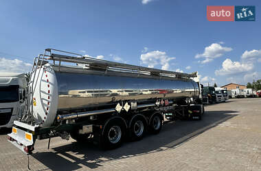 Цистерна напівпричіп Magyar SR 2005 в Вінниці