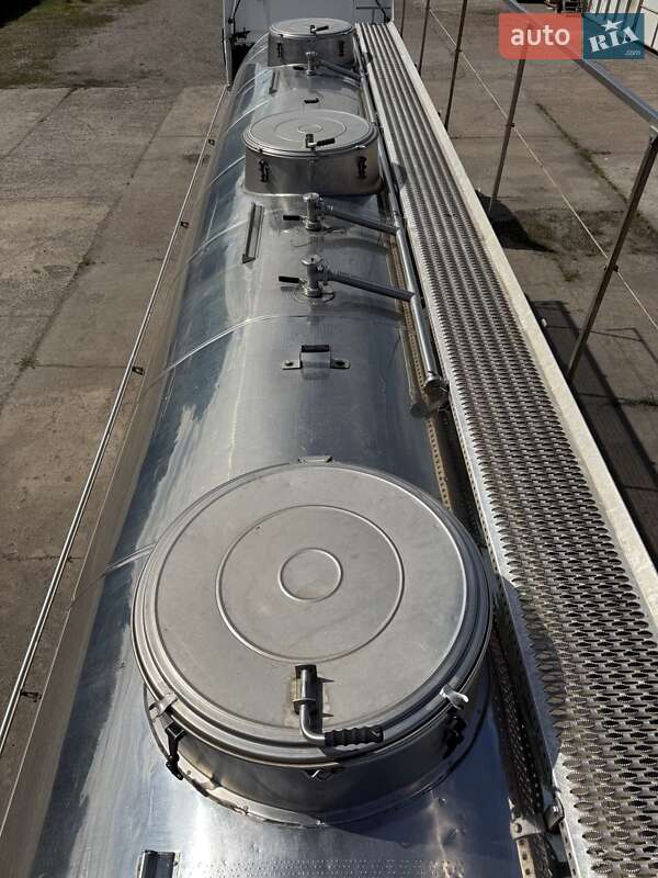 Цистерна полуприцеп Magyar SR 2005 в Черкассах