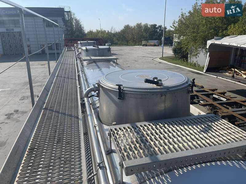 Цистерна полуприцеп Magyar SR 2011 в Киеве