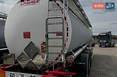 Цистерна полуприцеп Magyar SR 2001 в Виннице