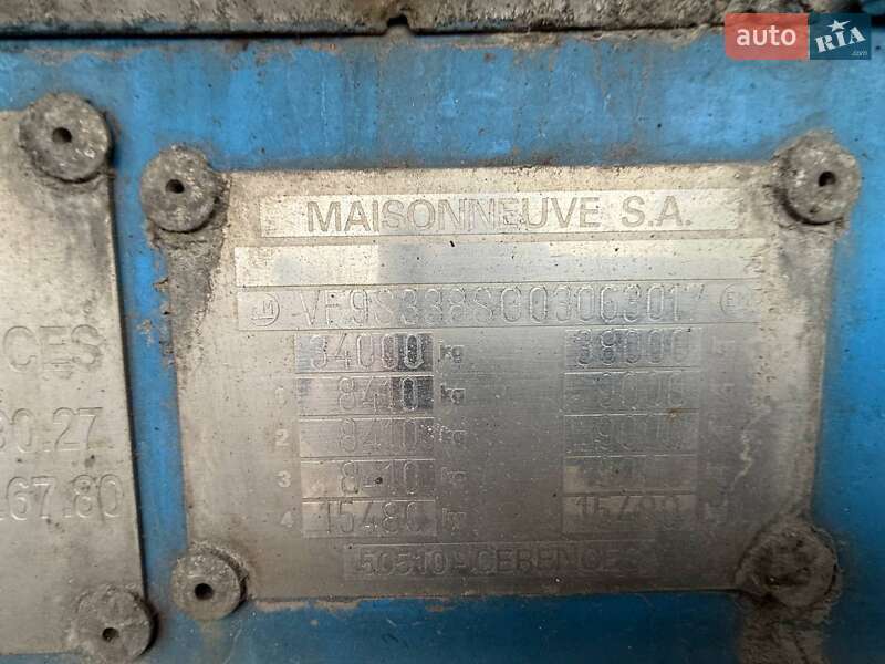 Цистерна Maisonneuv S338FG 2003 в Киеве