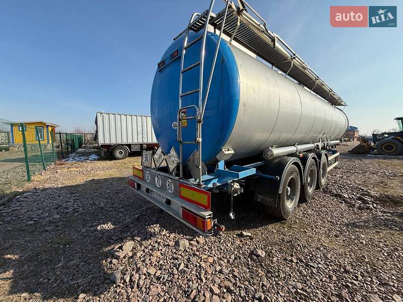 Цистерна Maisonneuv S338FG 2003 в Киеве