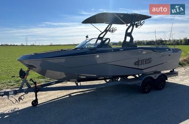 Катер Malibu Wakesetter 2026 в Києві