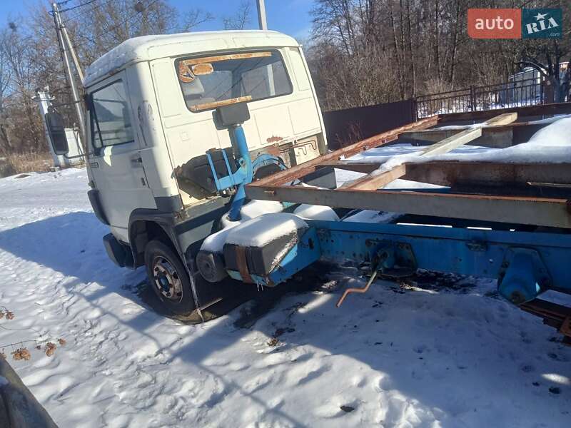 Тягач MAN 10.153 1993 в Василькові