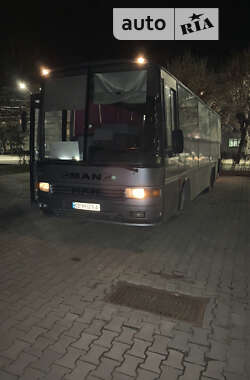 Туристичний / Міжміський автобус MAN 11.180 1995 в Чернівцях