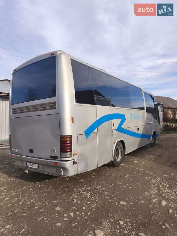 Туристичний / Міжміський автобус MAN 11.220 2000 в Вижниці фото 2 Туристичний / Міжміський автобус MAN 11.220 2000 в Вижниці