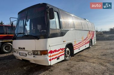 Туристический / Междугородний автобус MAN 11.230 1995 в Коломые