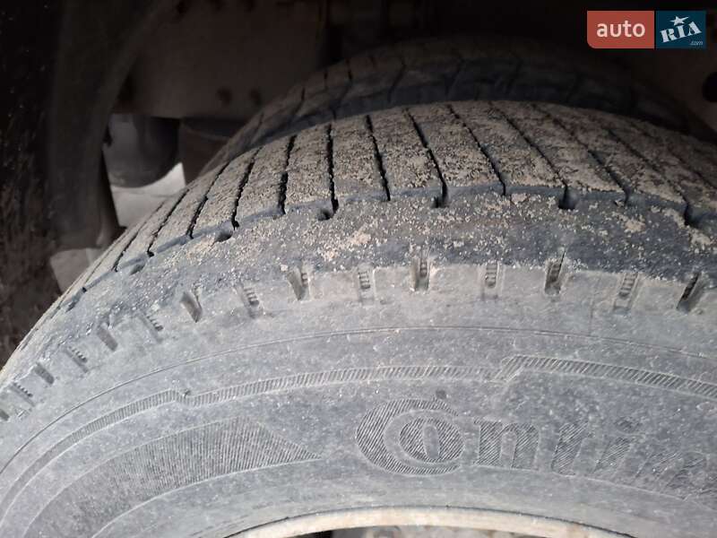 Грузовой фургон MAN 12.180 2004 в Киеве фото 12 Грузовой фургон MAN 12.180 2004 в Киеве