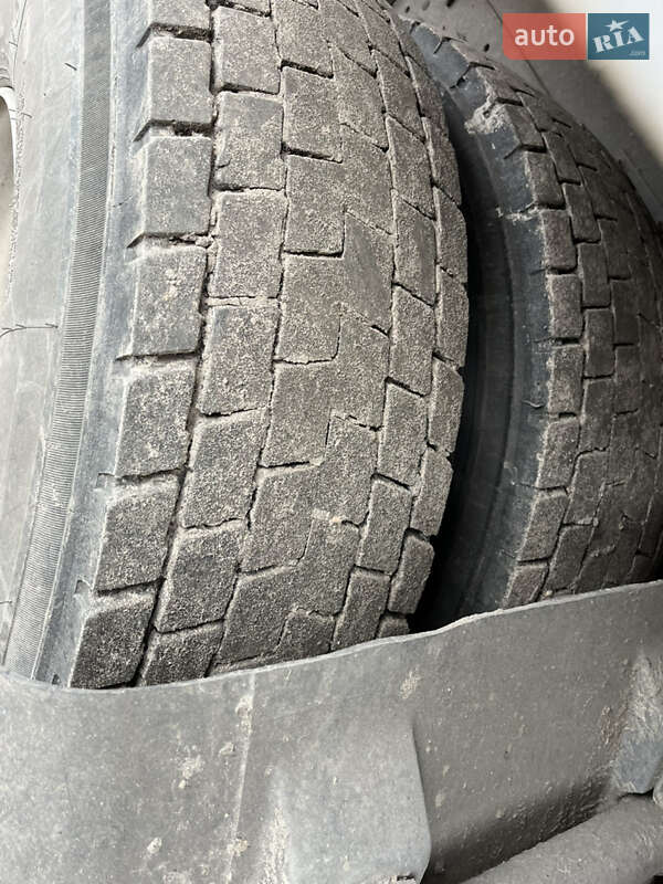 Зерновоз MAN 12.180 2001 в Днепре