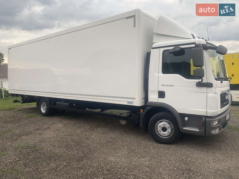 Вантажний фургон MAN 12.220 2013 в Бучачі фото 4 Вантажний фургон MAN 12.220 2013 в Бучачі