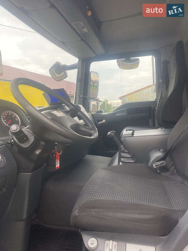 Вантажний фургон MAN 12.220 2013 в Бучачі фото 16 Вантажний фургон MAN 12.220 2013 в Бучачі